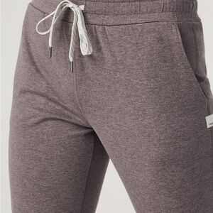 Vuori Performance Joggers - New Huckleberry Heather!!